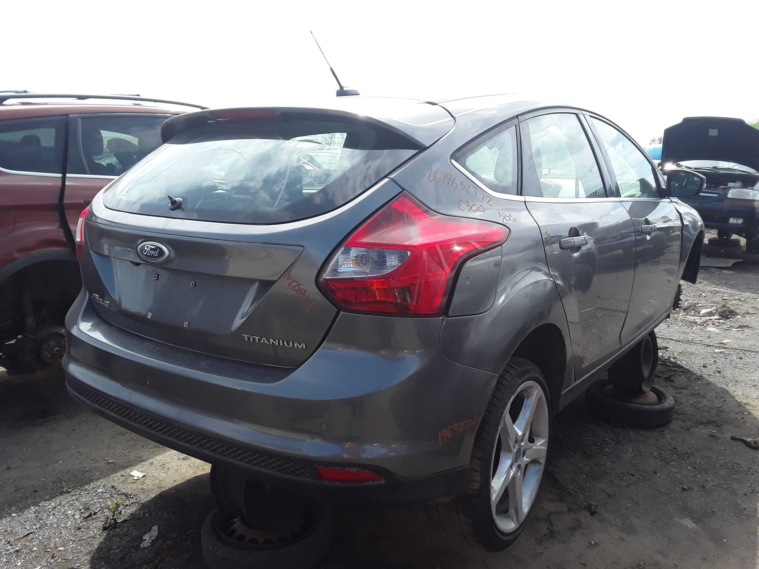 FORD FOCUS 2012