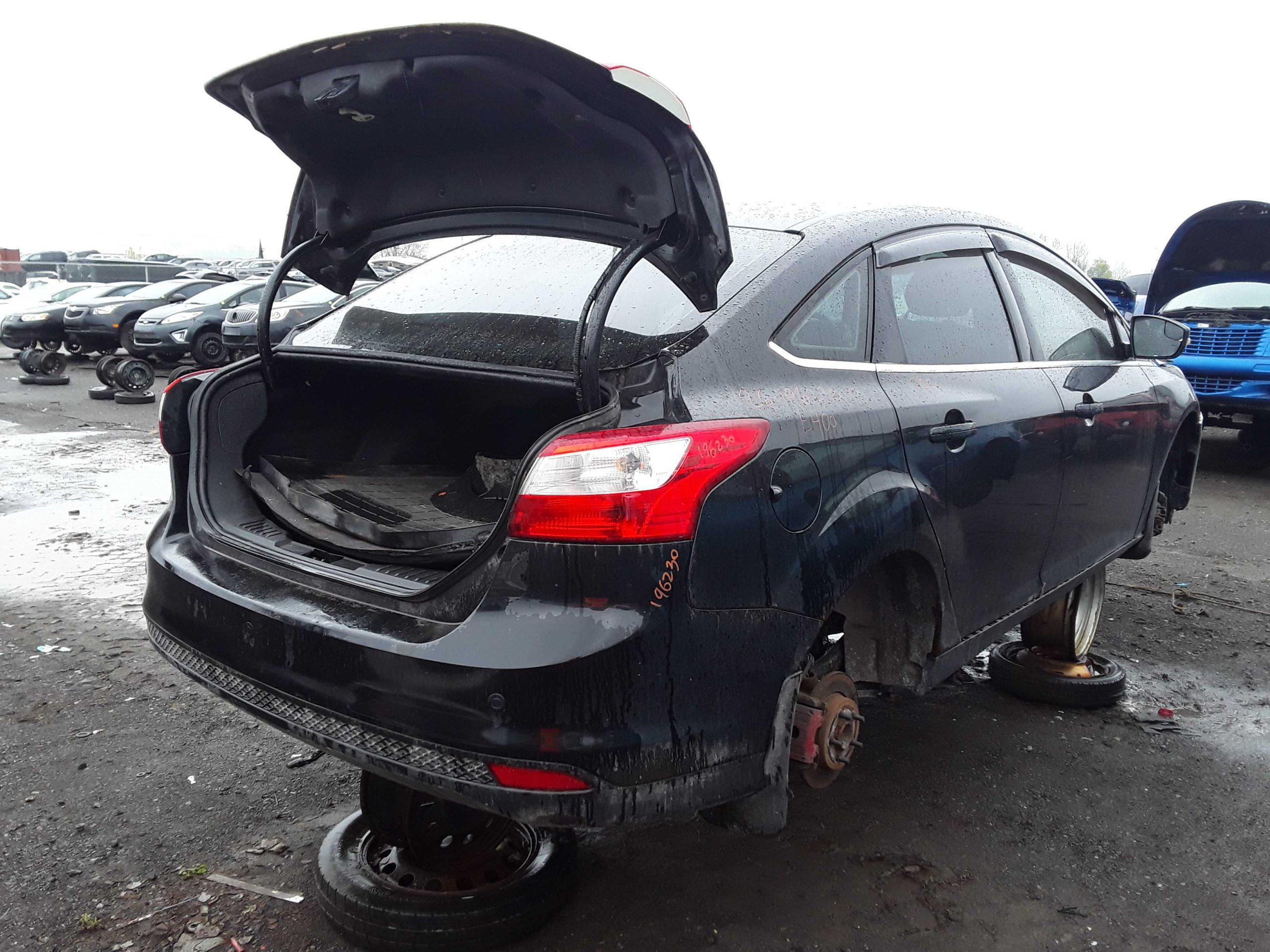 FORD FOCUS 2012