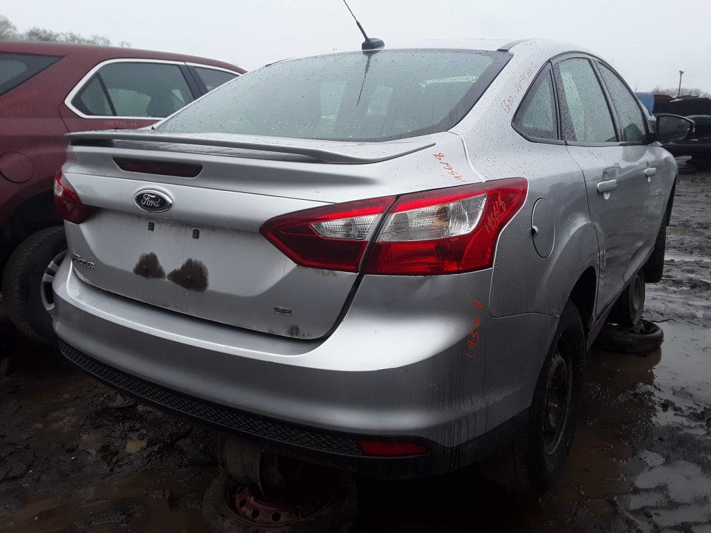 FORD FOCUS 2012