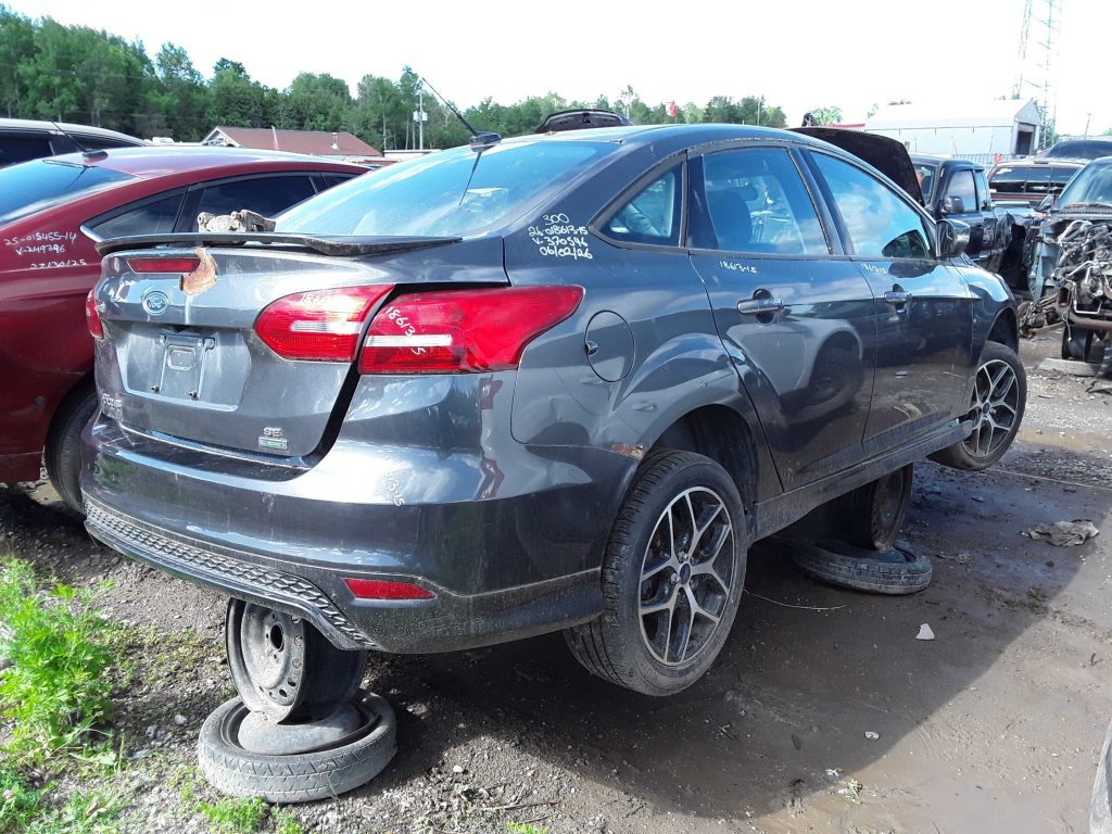 FORD FOCUS 2015