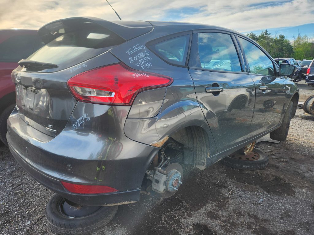 FORD FOCUS 2016