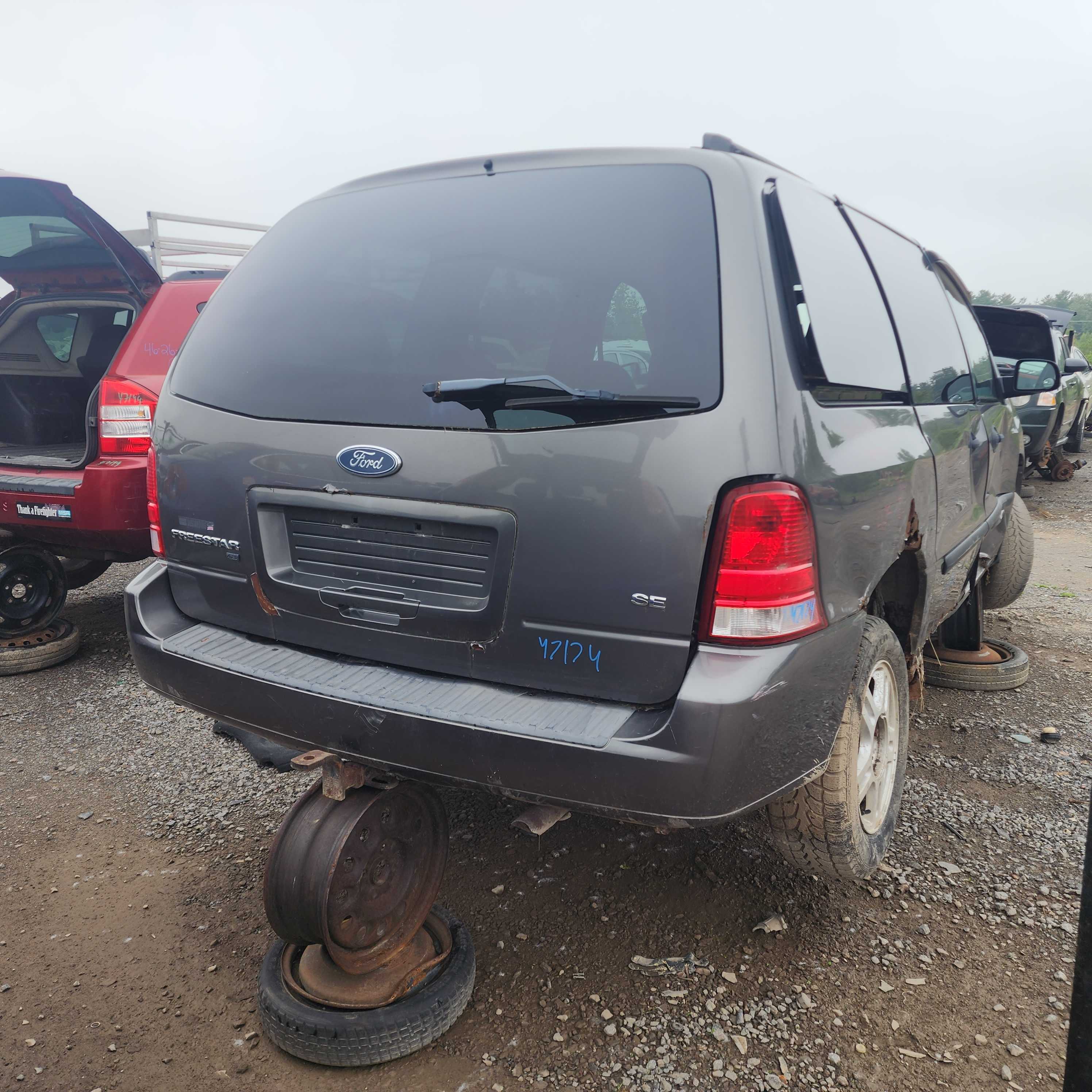 FORD FREESTAR 2006