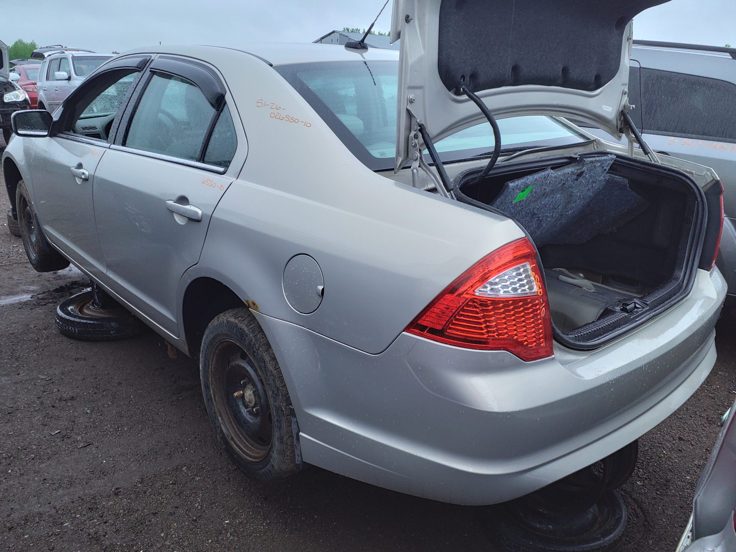 FORD FUSION 2010