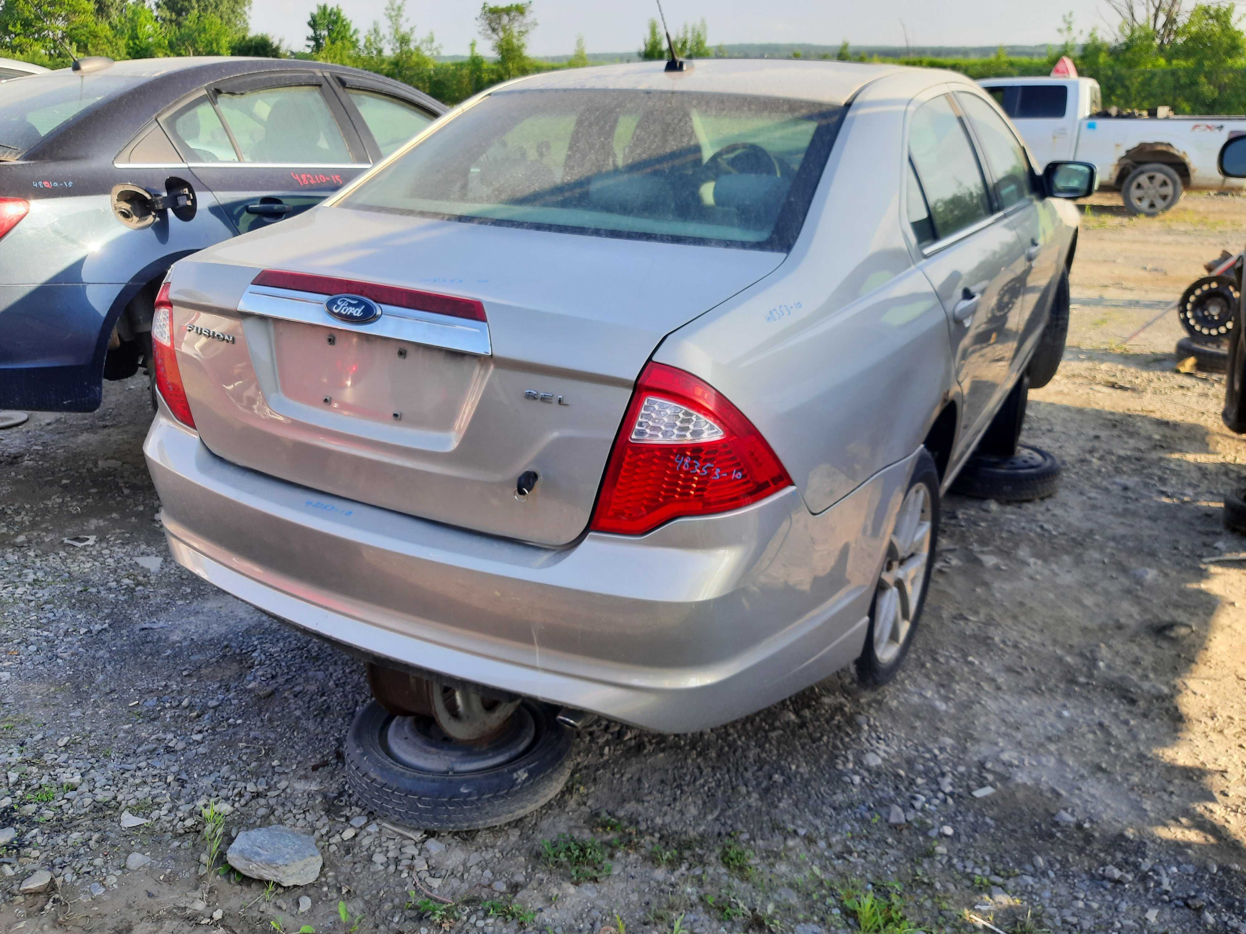 FORD FUSION 2010