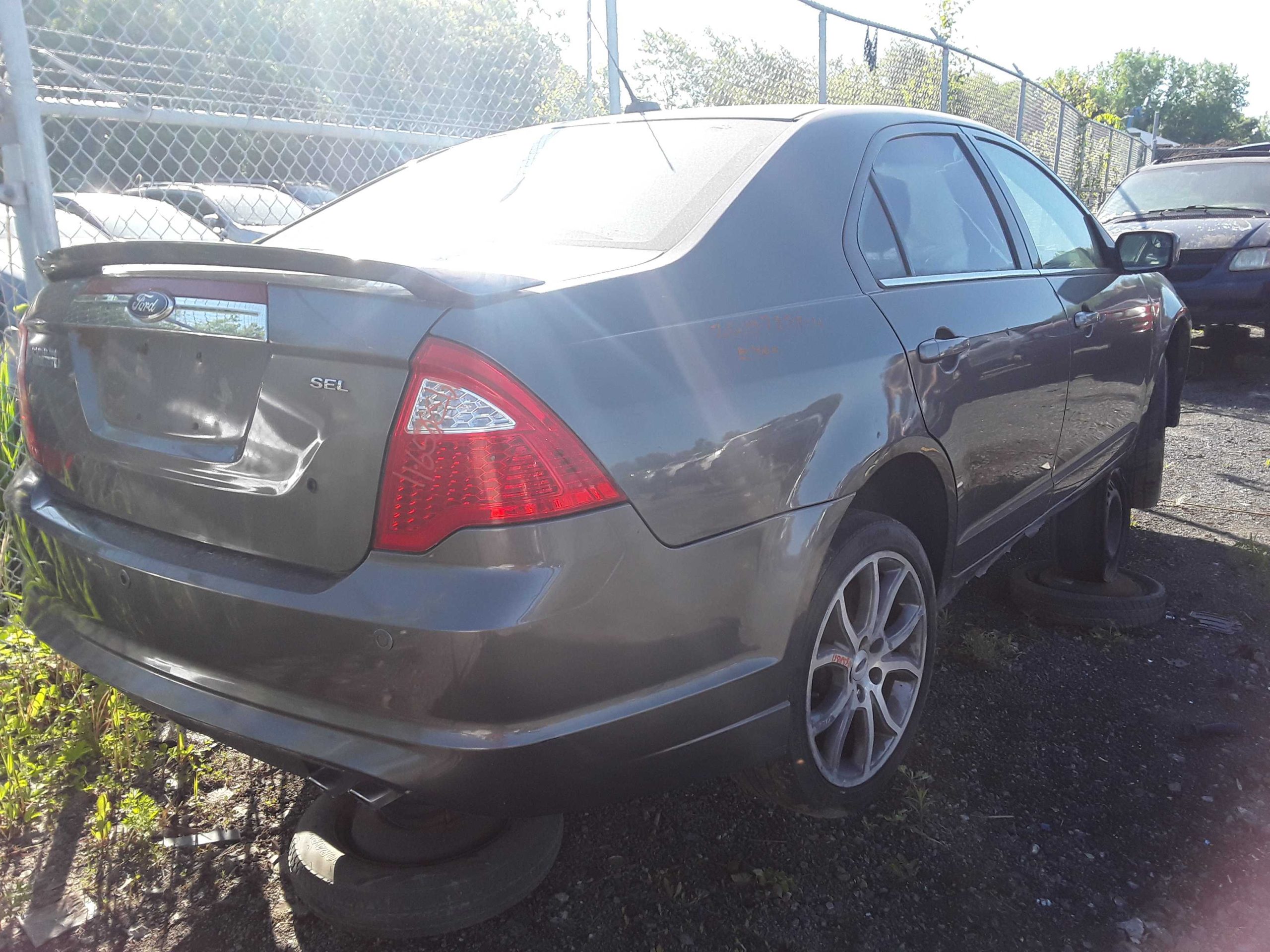 FORD FUSION 2011