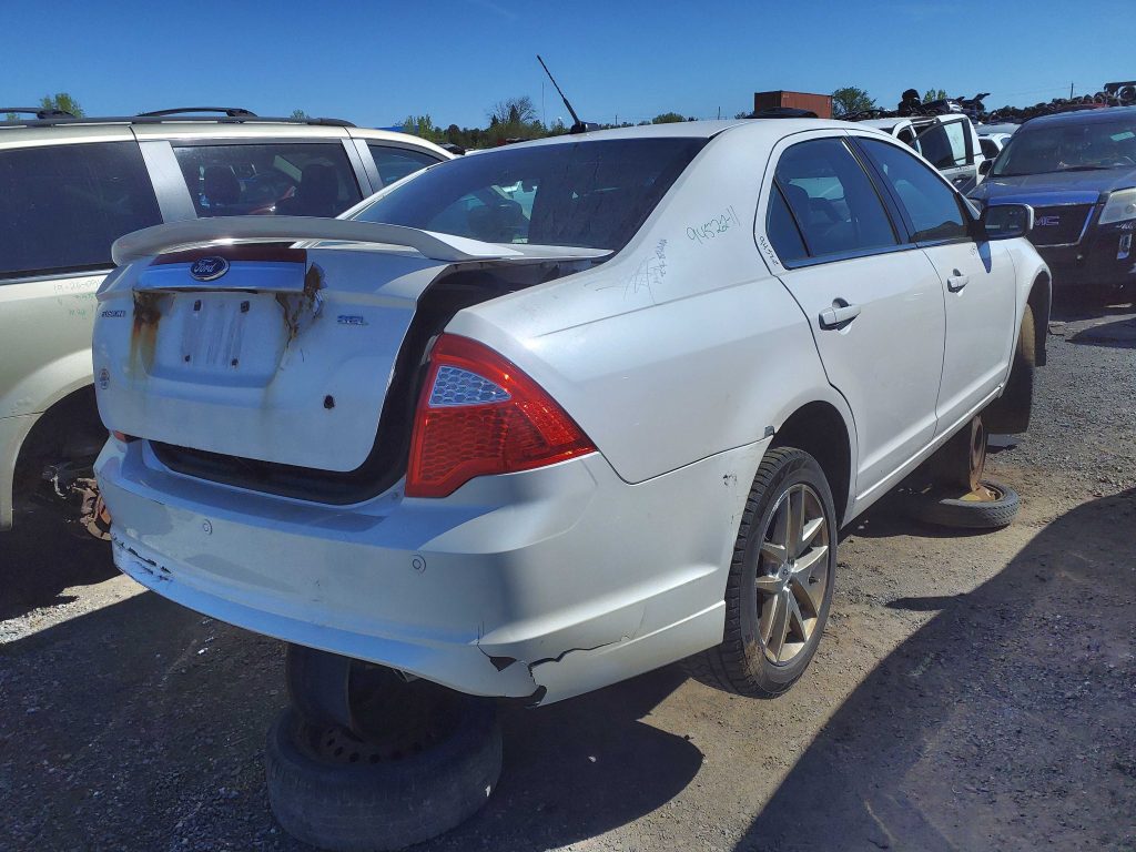 FORD FUSION 2011