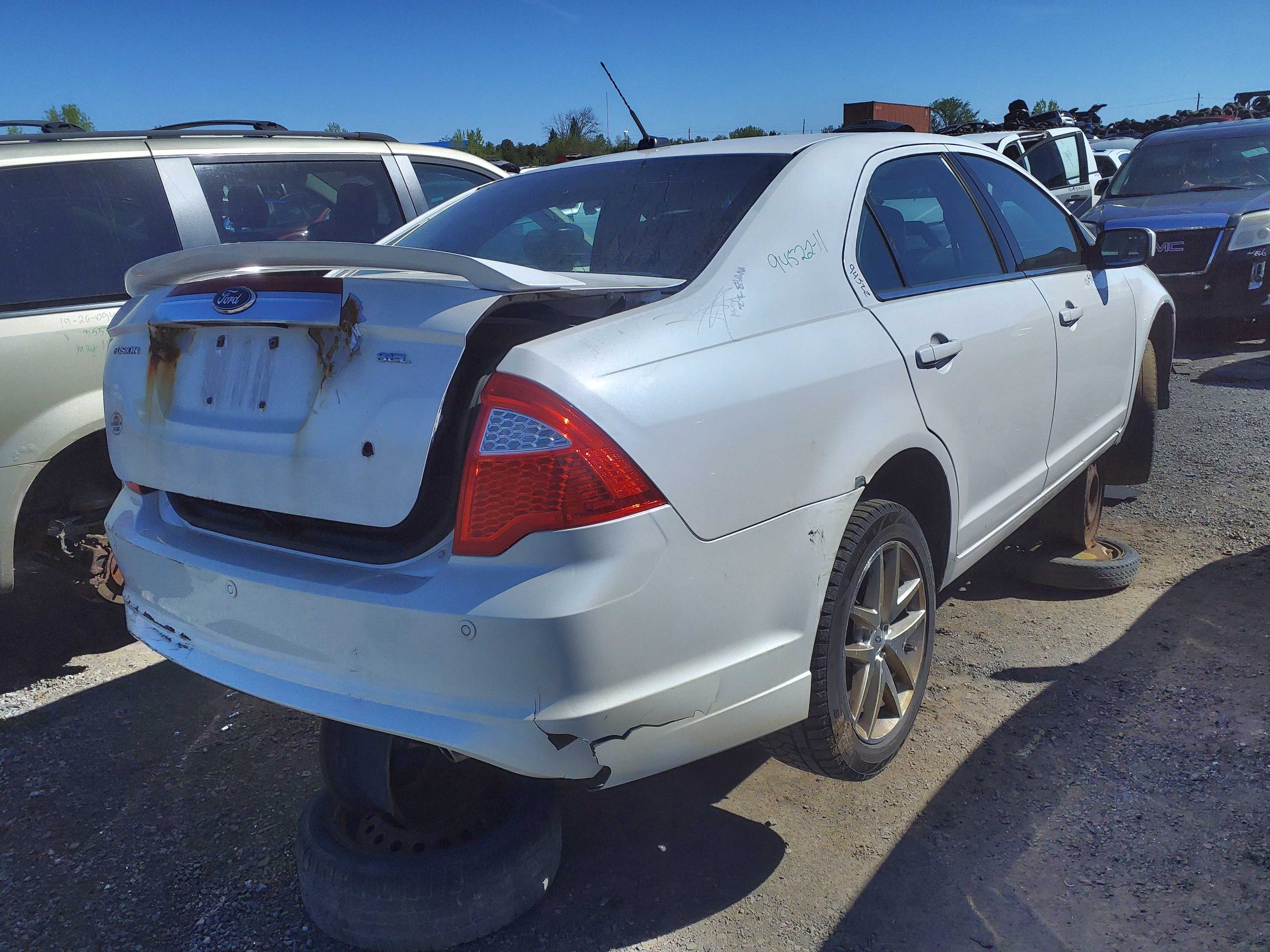 FORD FUSION 2011