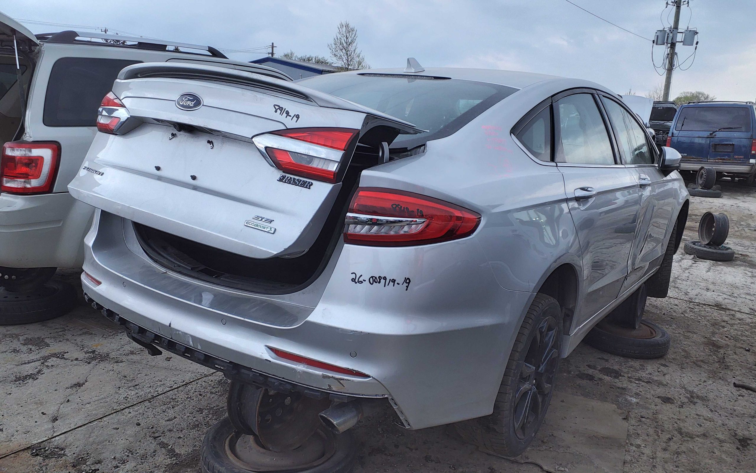 FORD FUSION 2019