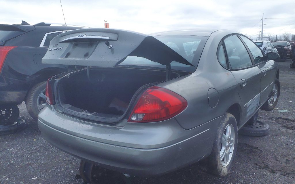 FORD TAURUS 2002