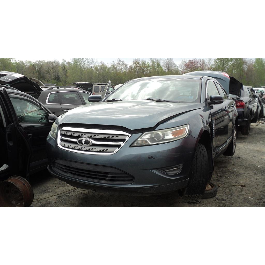 FORD TAURUS 2010