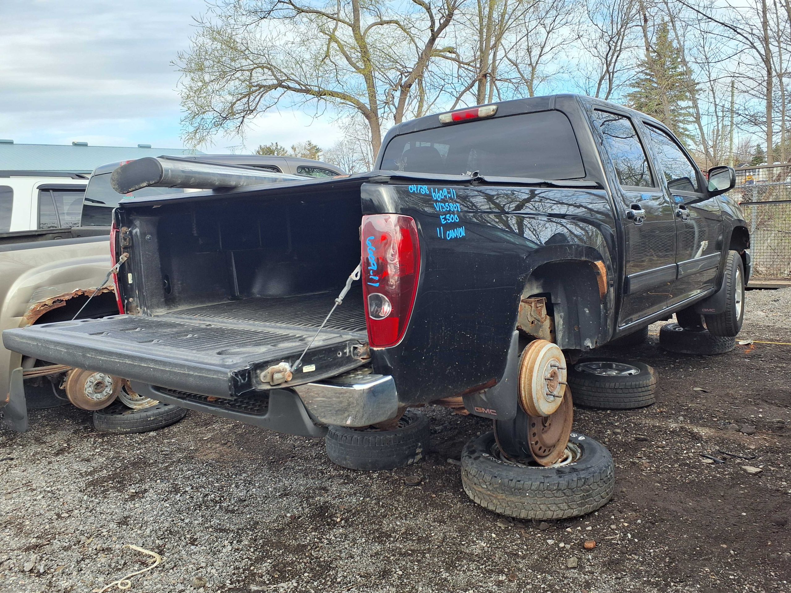 GMC CANYON 2011