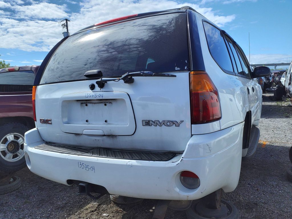 GMC ENVOY 2004