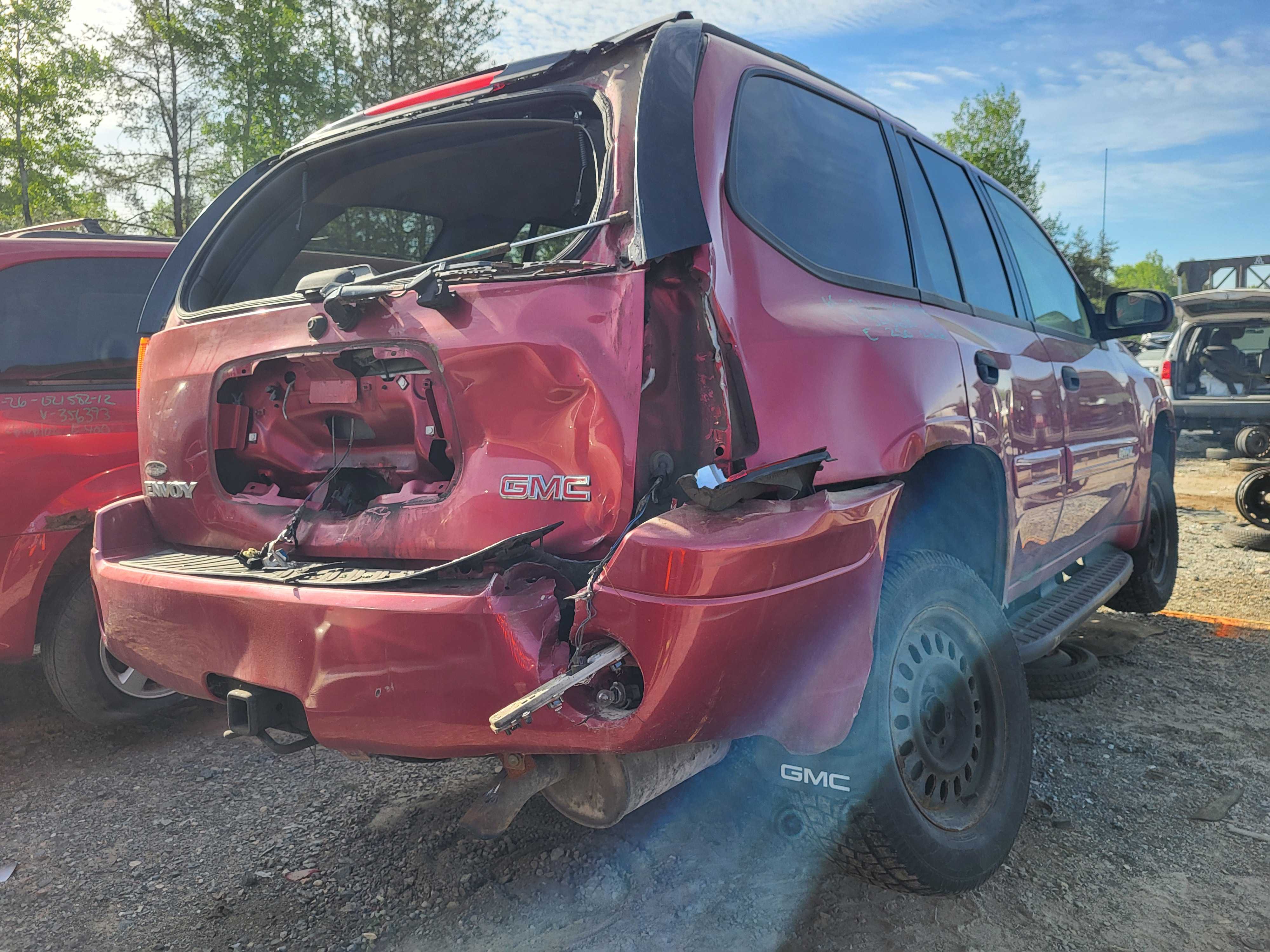 GMC ENVOY 2004