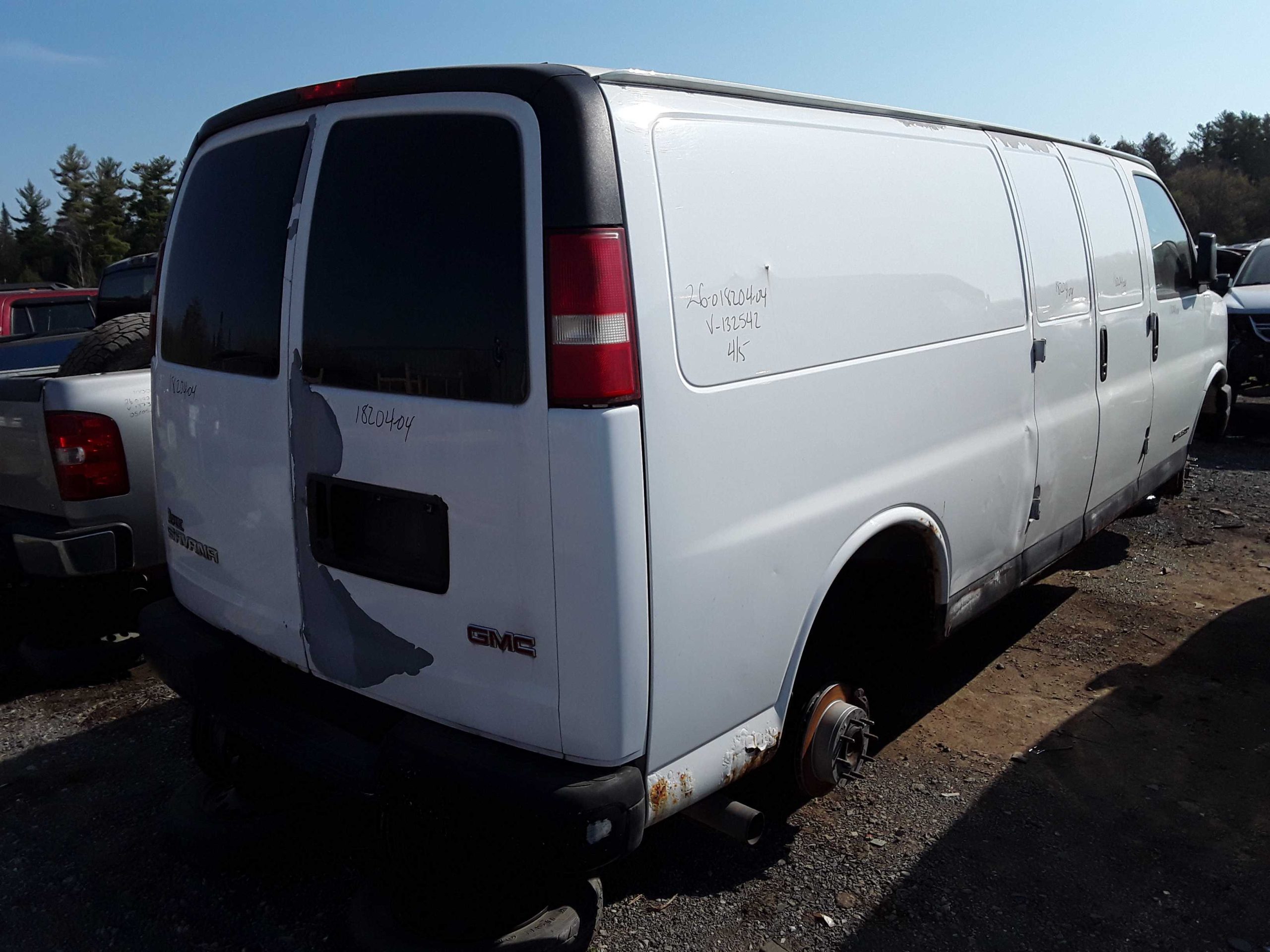 GMC SAVANA CARGO 2004