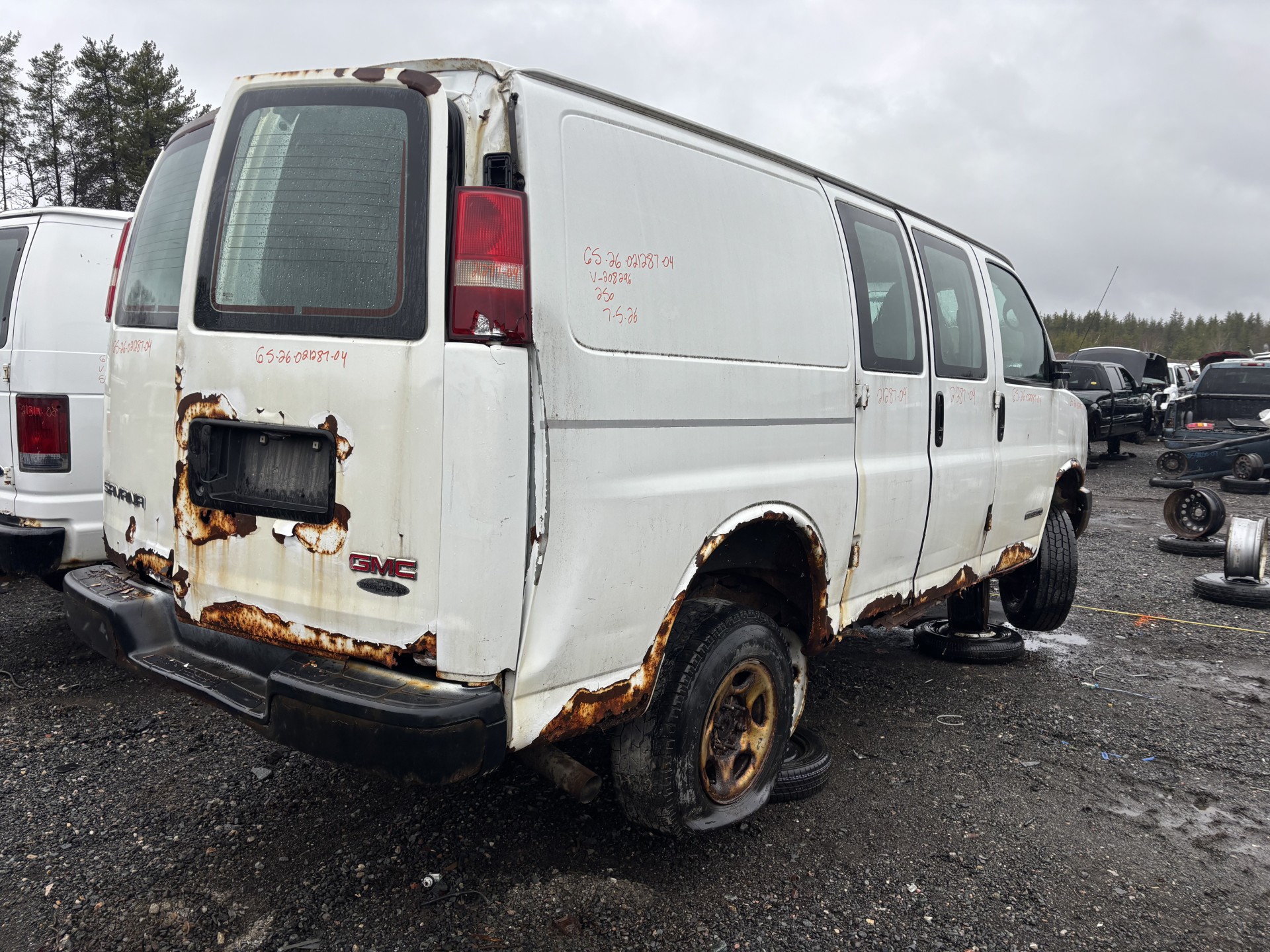 GMC SAVANA CARGO 2004