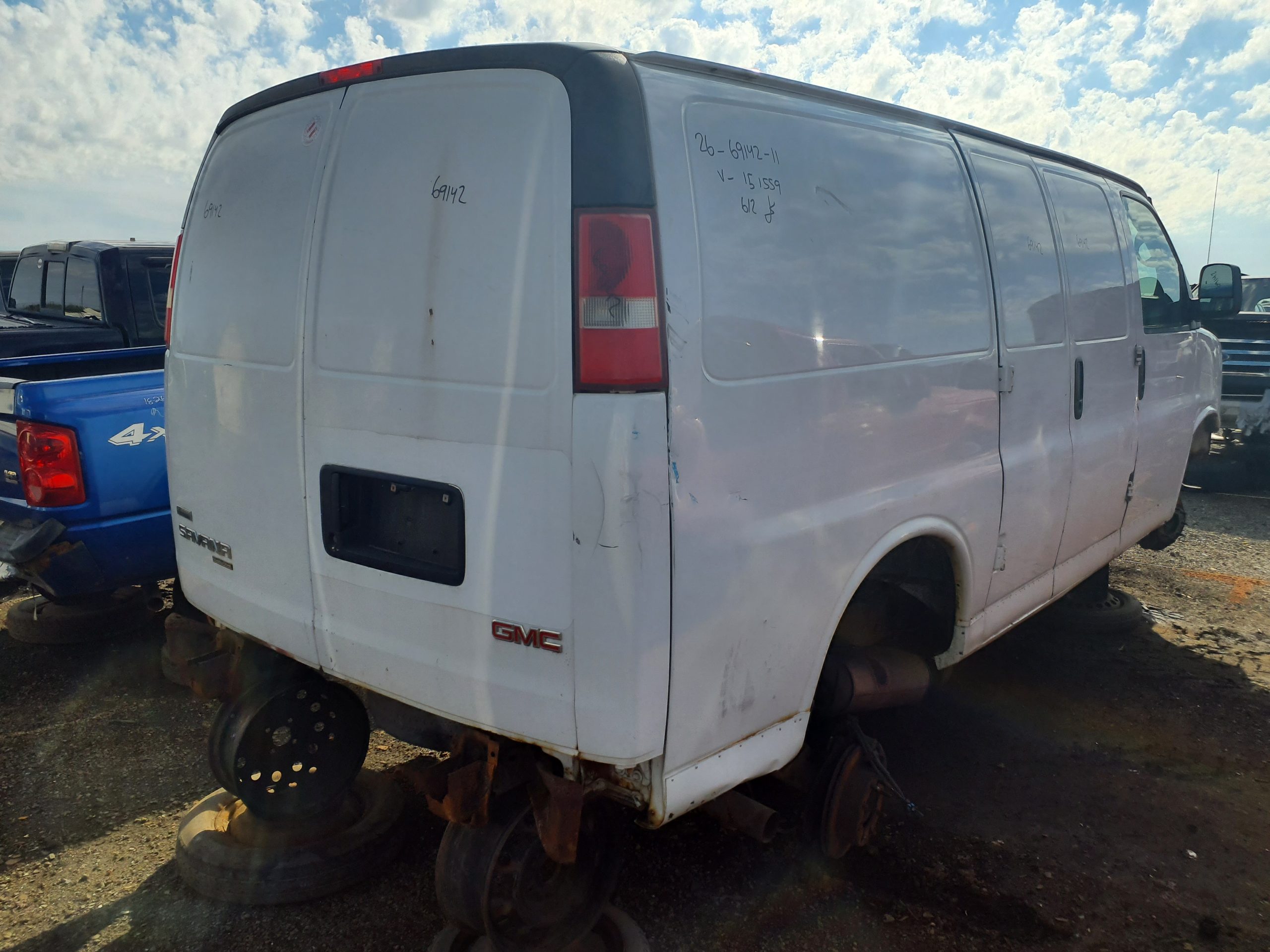 GMC SAVANA CARGO 2011
