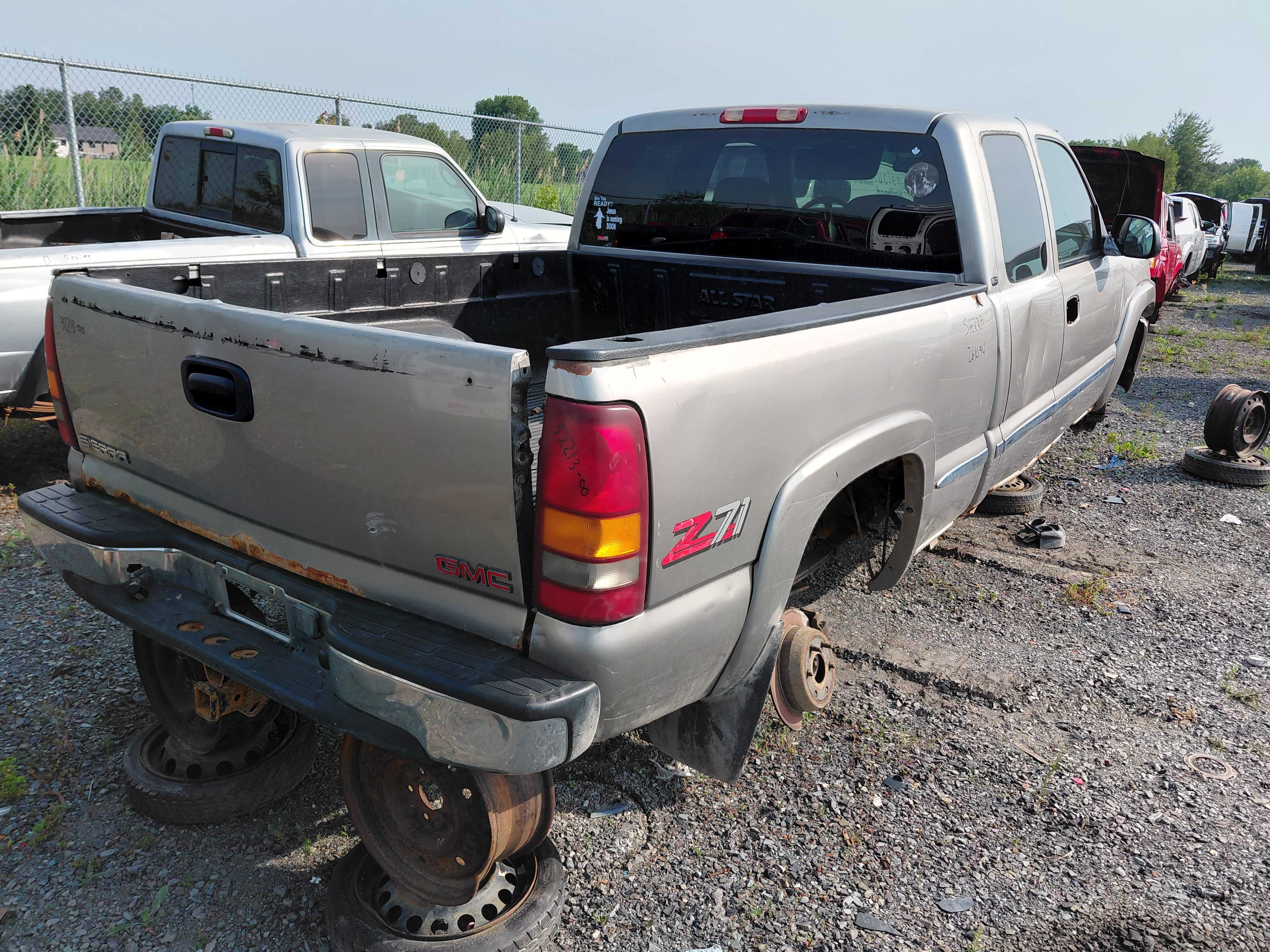 GMC SIERRA 1500 2000