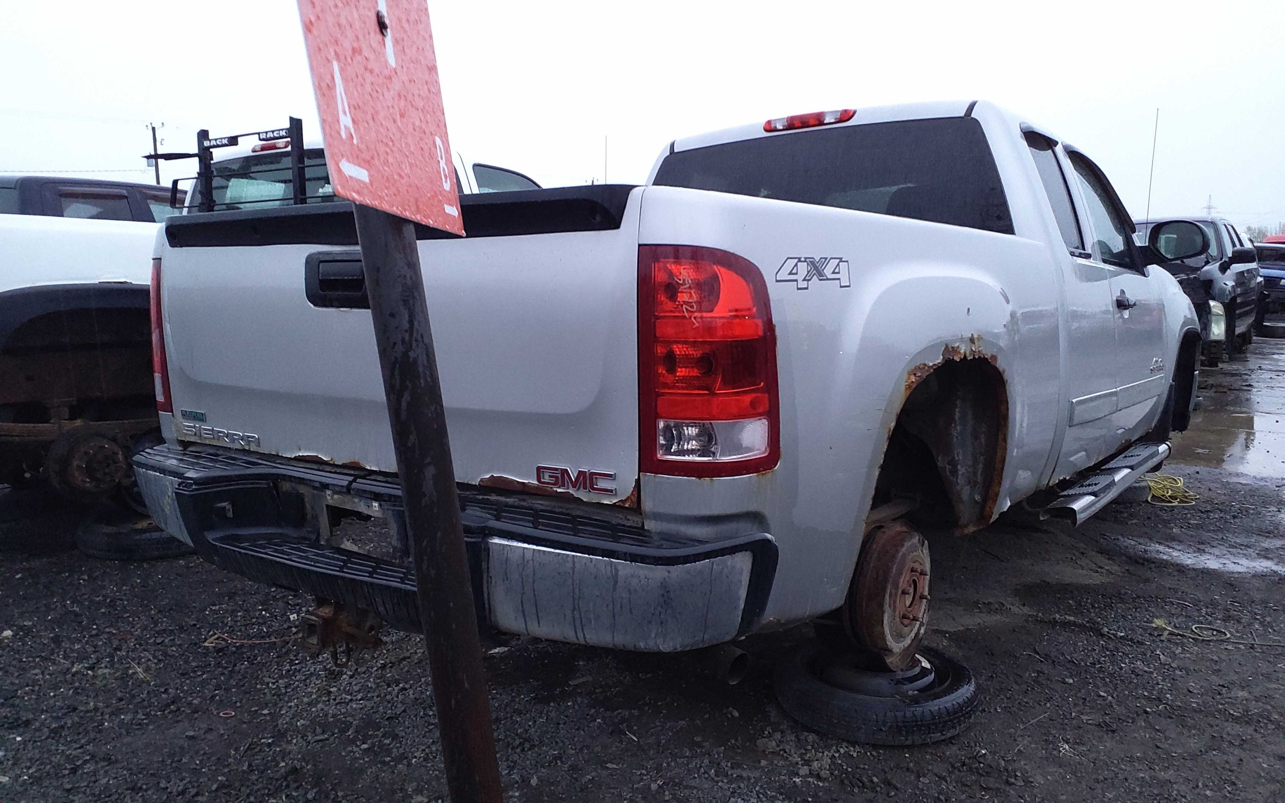 GMC SIERRA 1500 2011