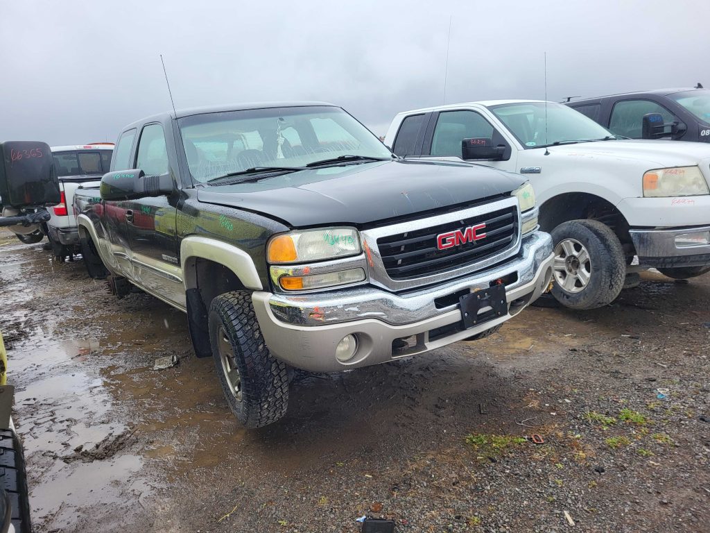 GMC SIERRA 2500 2004