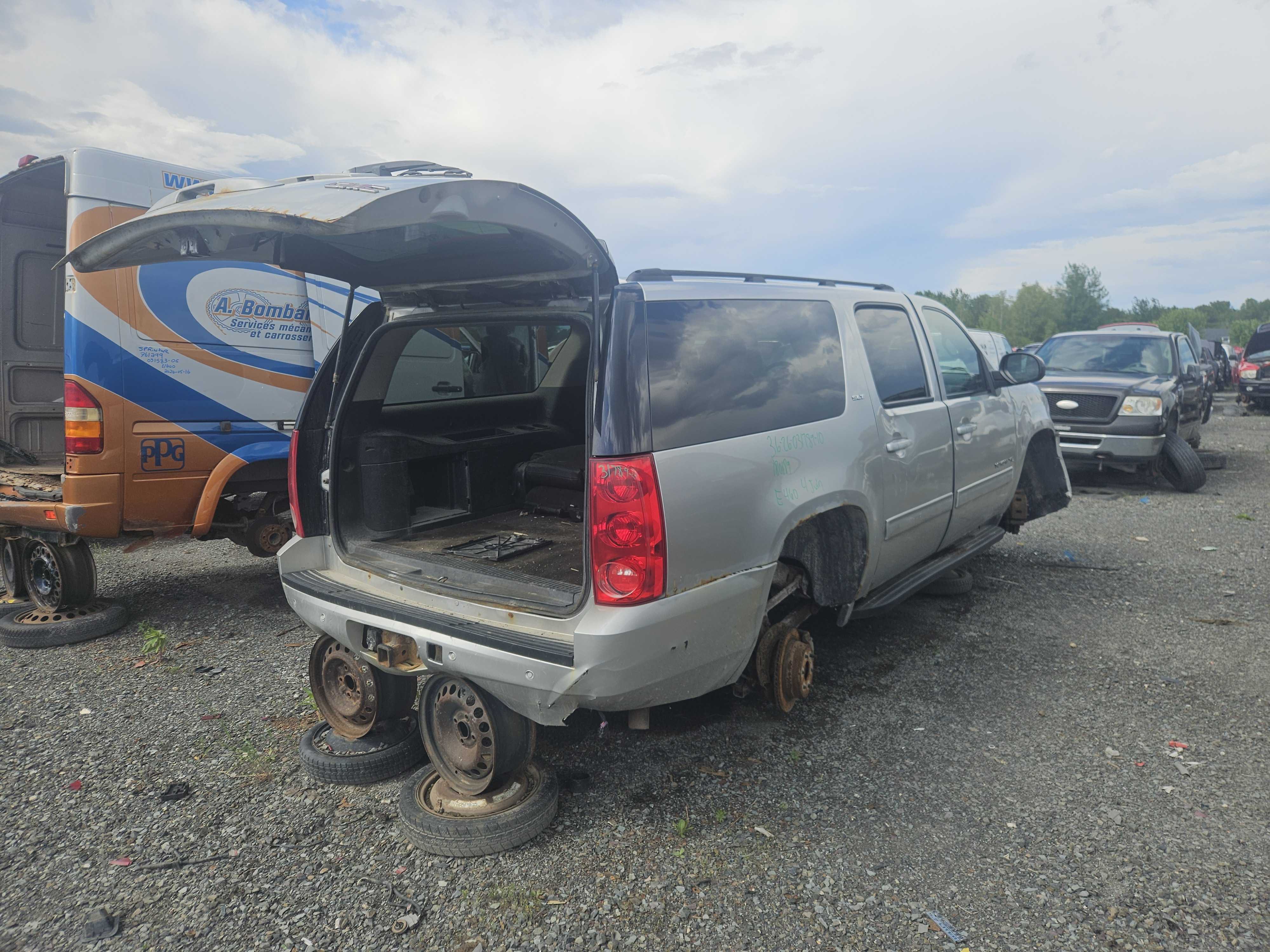 GMC YUKON 2010