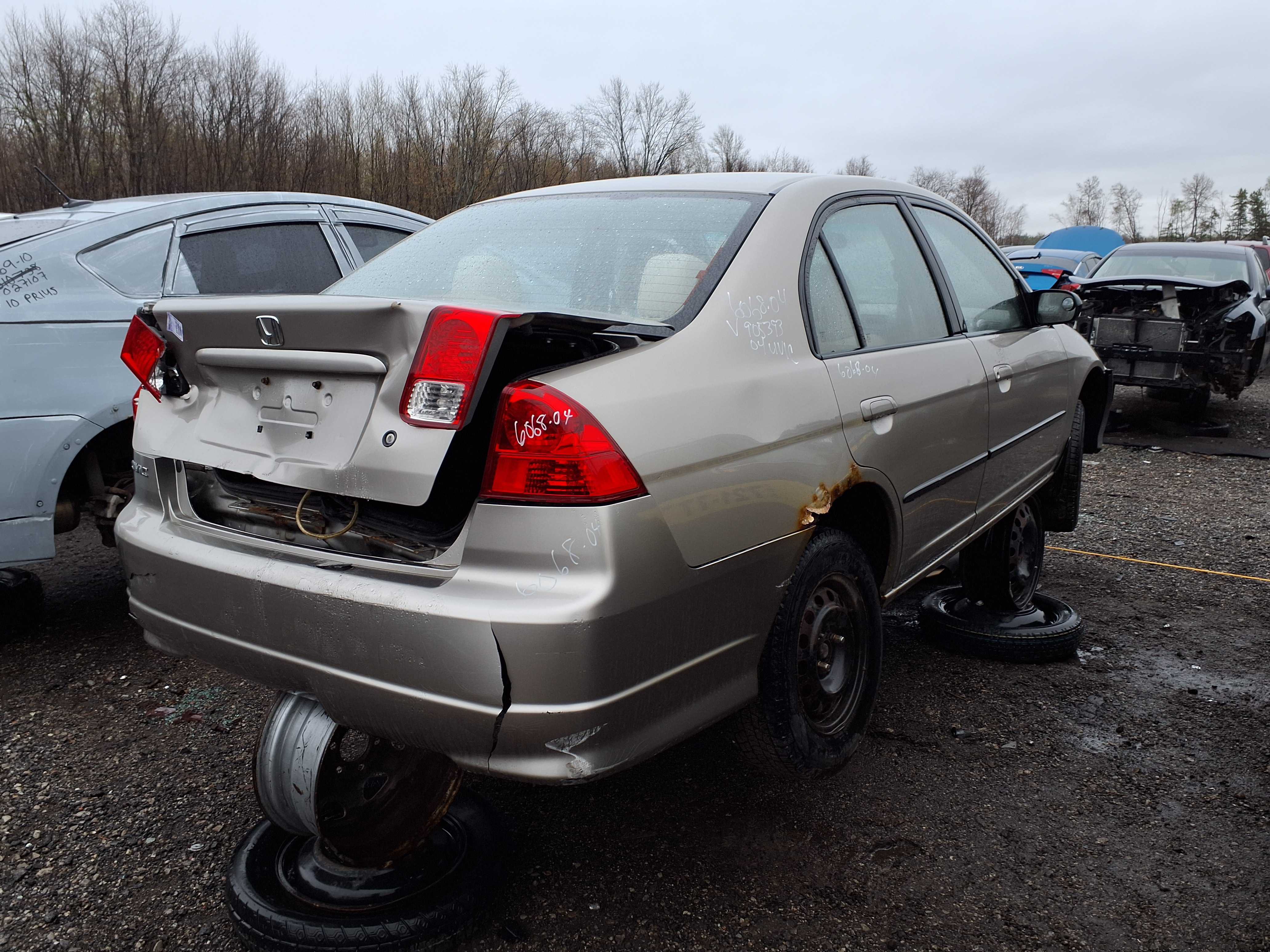 HONDA CIVIC 2004