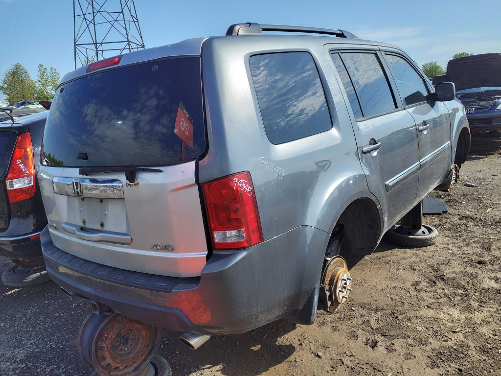 HONDA PILOT 2011