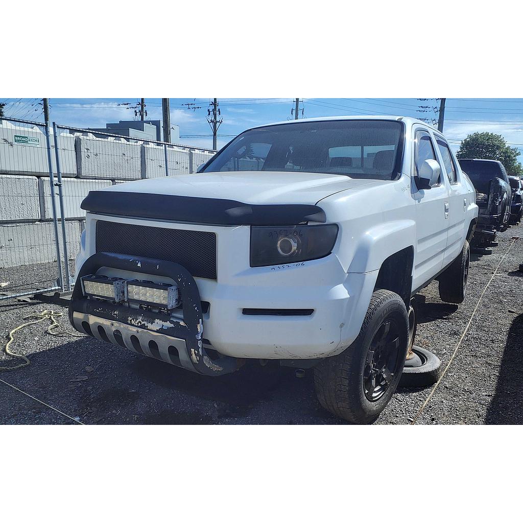HONDA RIDGELINE 2006