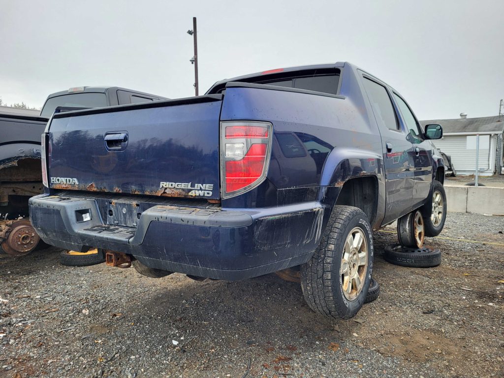 HONDA RIDGELINE 2013