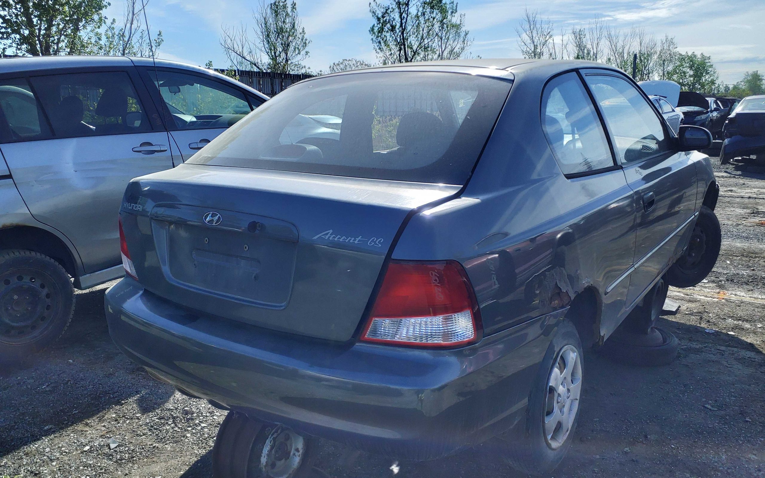 HYUNDAI ACCENT 2002