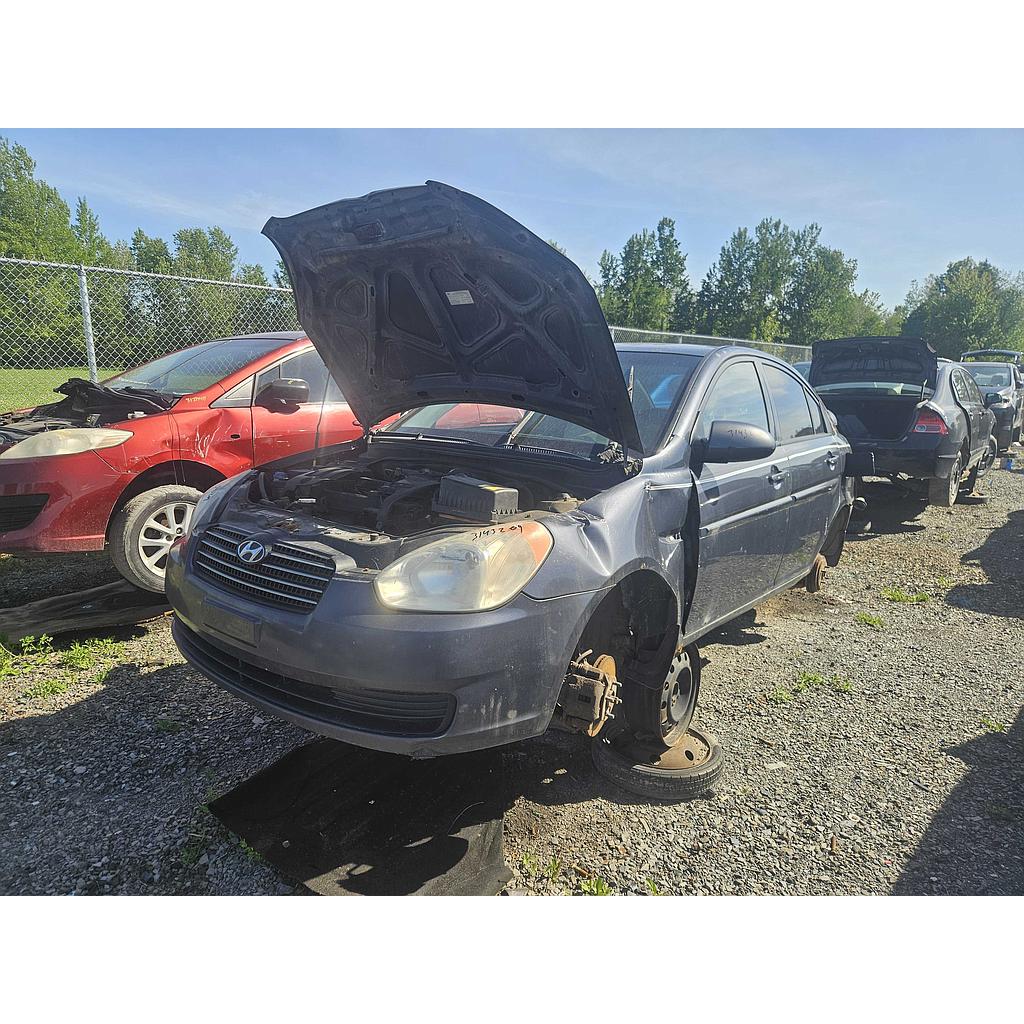 HYUNDAI ACCENT 2009