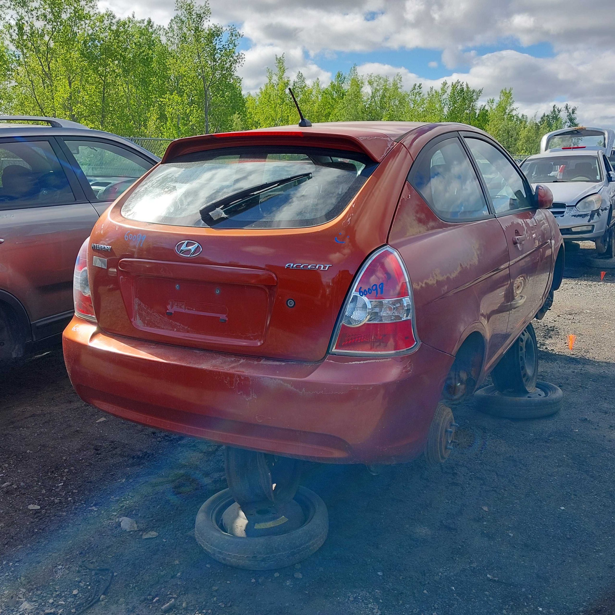 HYUNDAI ACCENT 2009