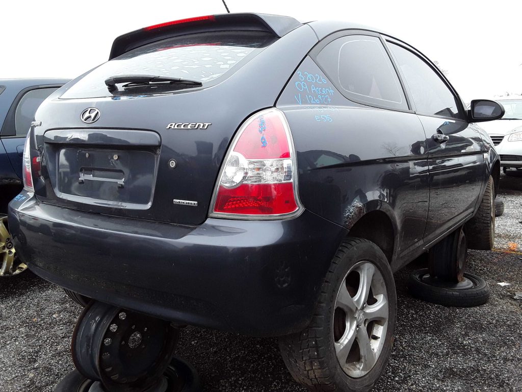 HYUNDAI ACCENT 2009