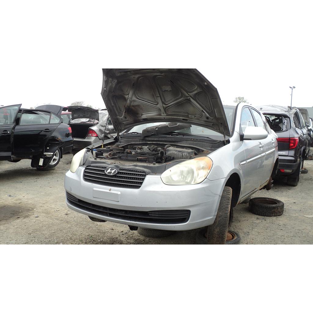 HYUNDAI ACCENT 2009