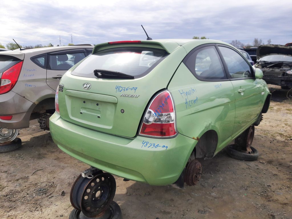 HYUNDAI ACCENT 2009