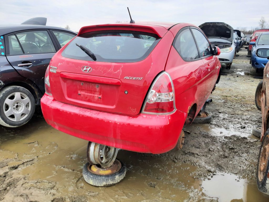 HYUNDAI ACCENT 2009