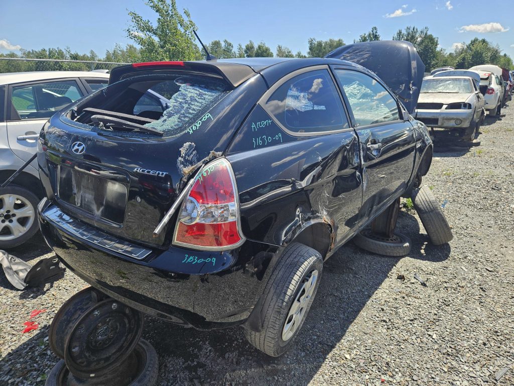 HYUNDAI ACCENT 2009