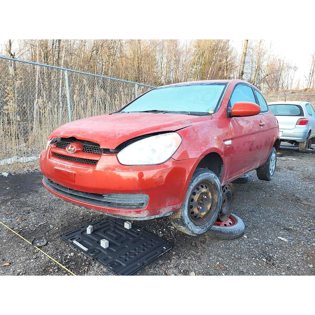 HYUNDAI ACCENT 2009