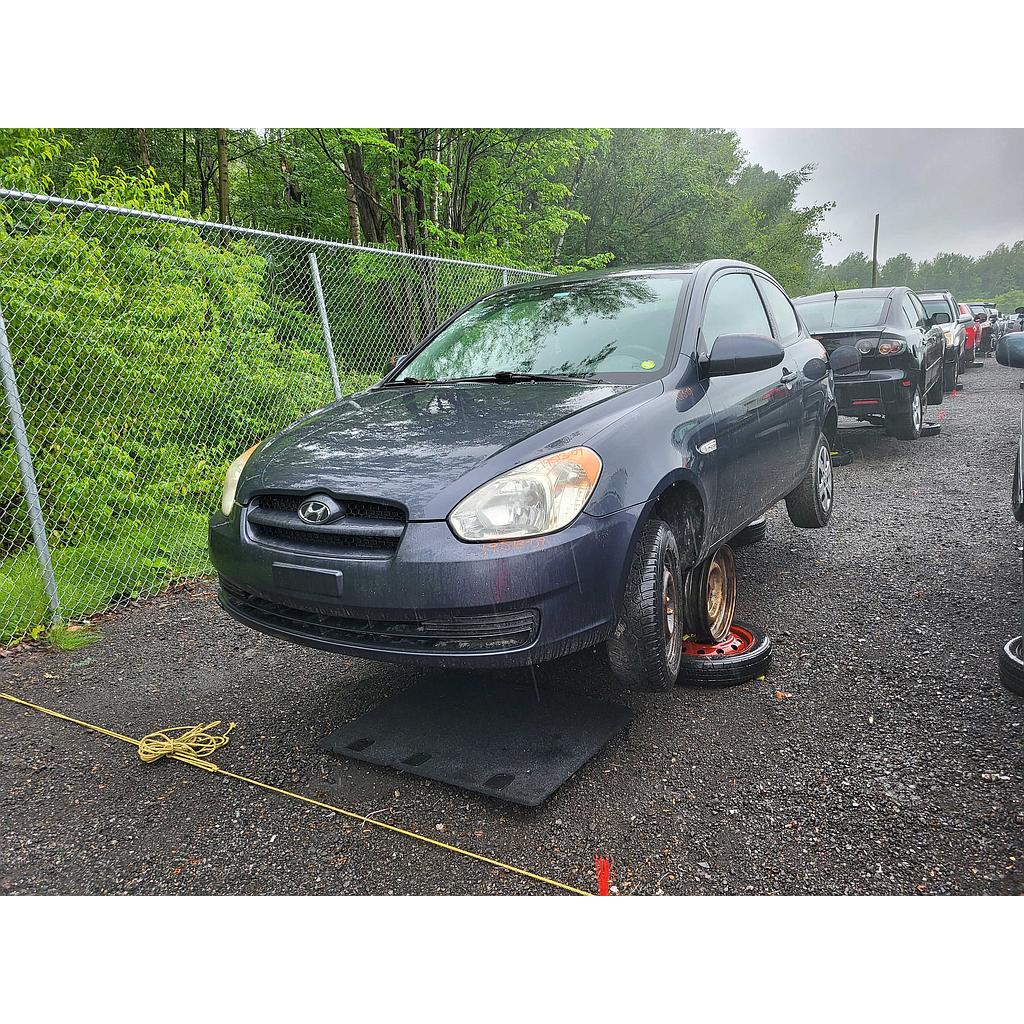 HYUNDAI ACCENT 2009