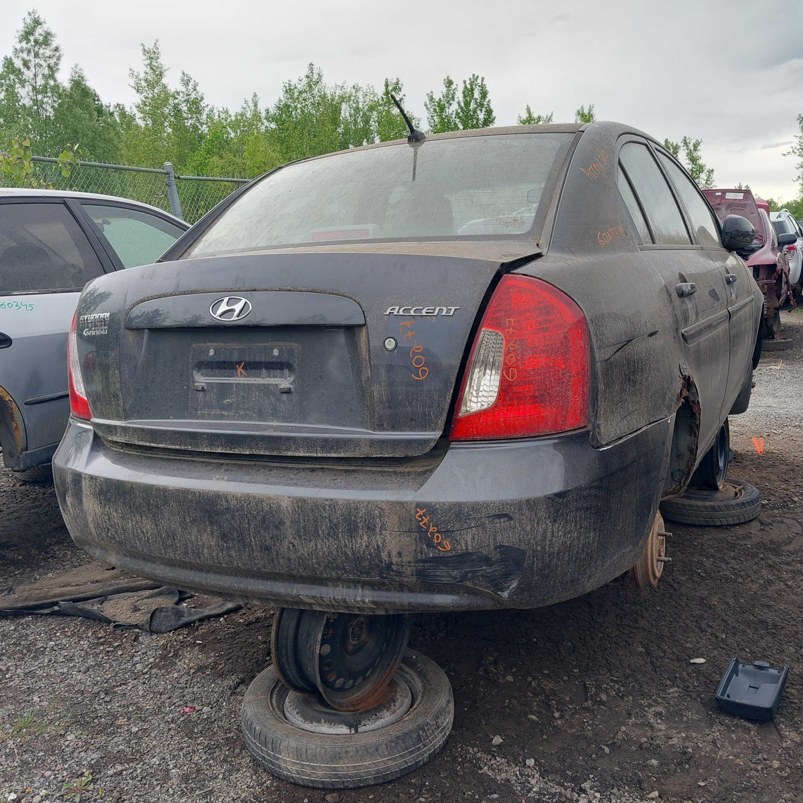 HYUNDAI ACCENT 2010