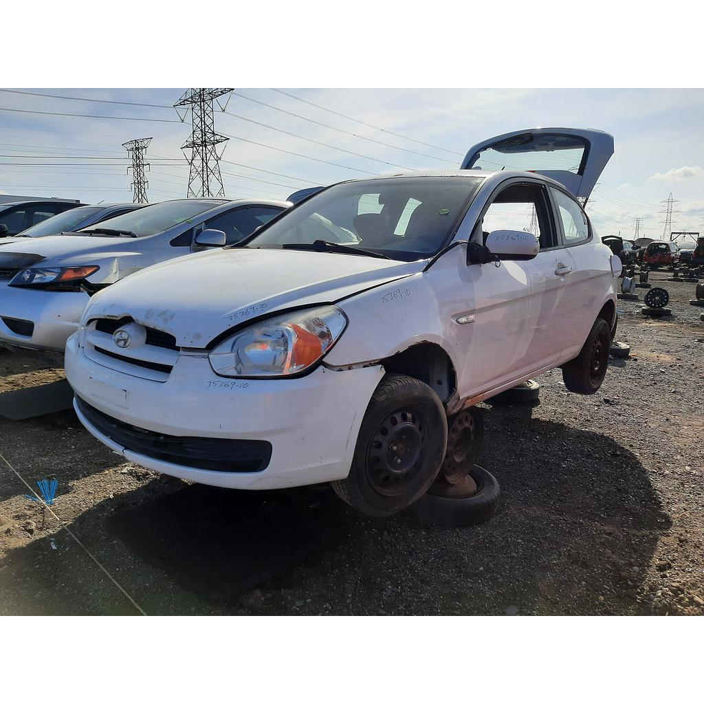 HYUNDAI ACCENT 2010