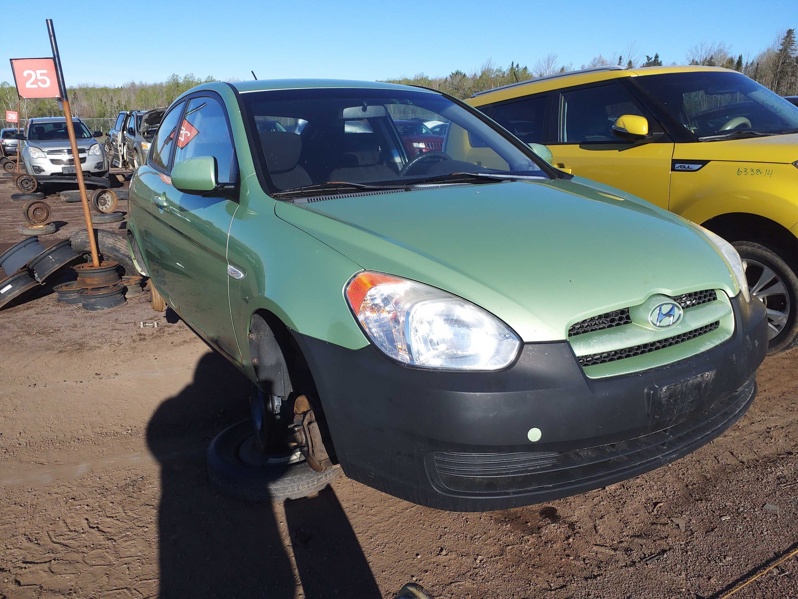 HYUNDAI ACCENT 2010