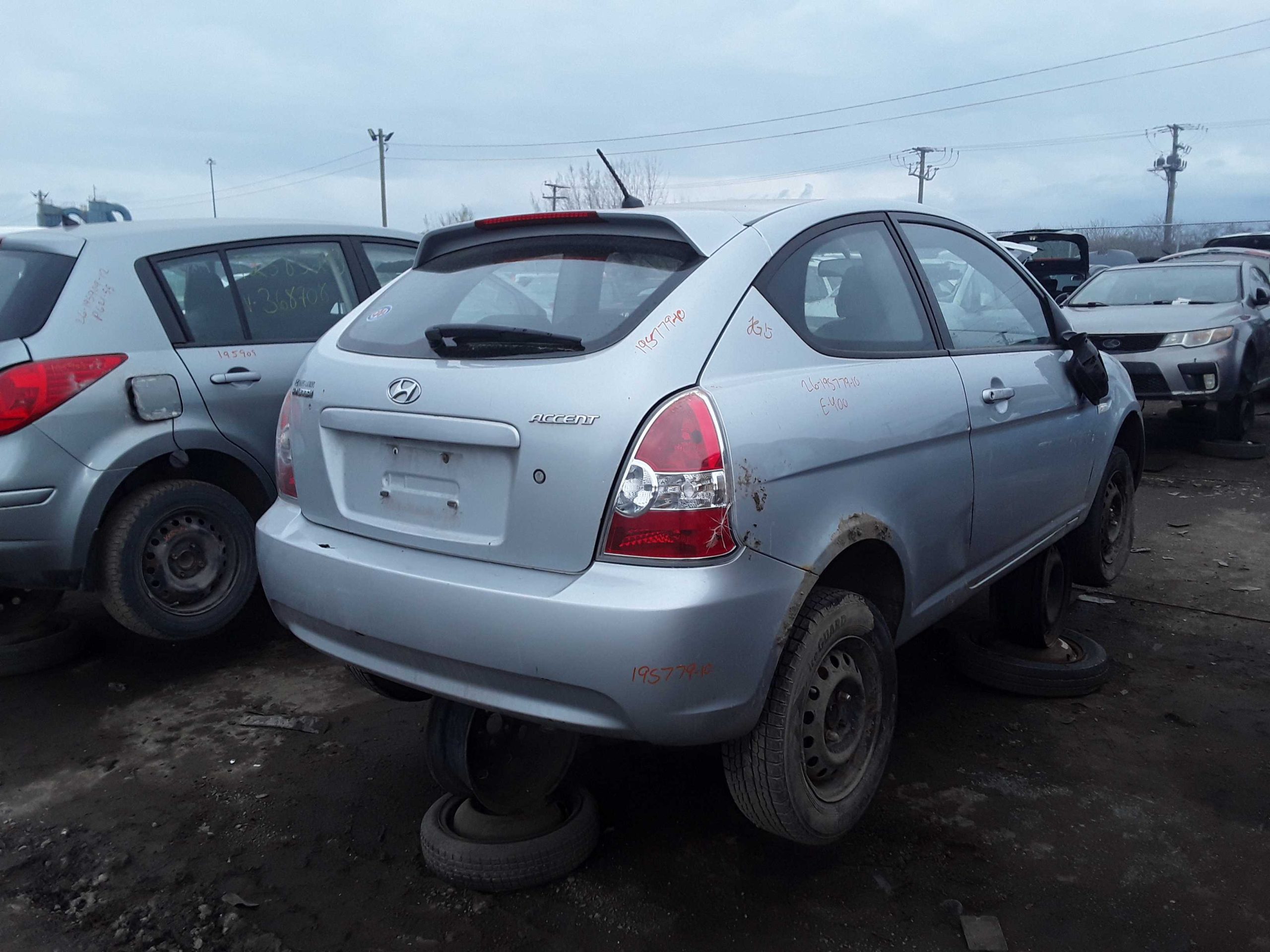 HYUNDAI ACCENT 2010