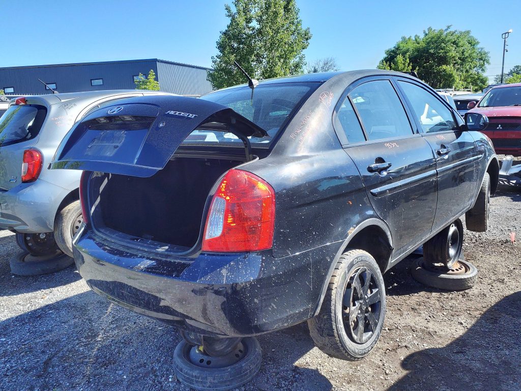 HYUNDAI ACCENT 2010