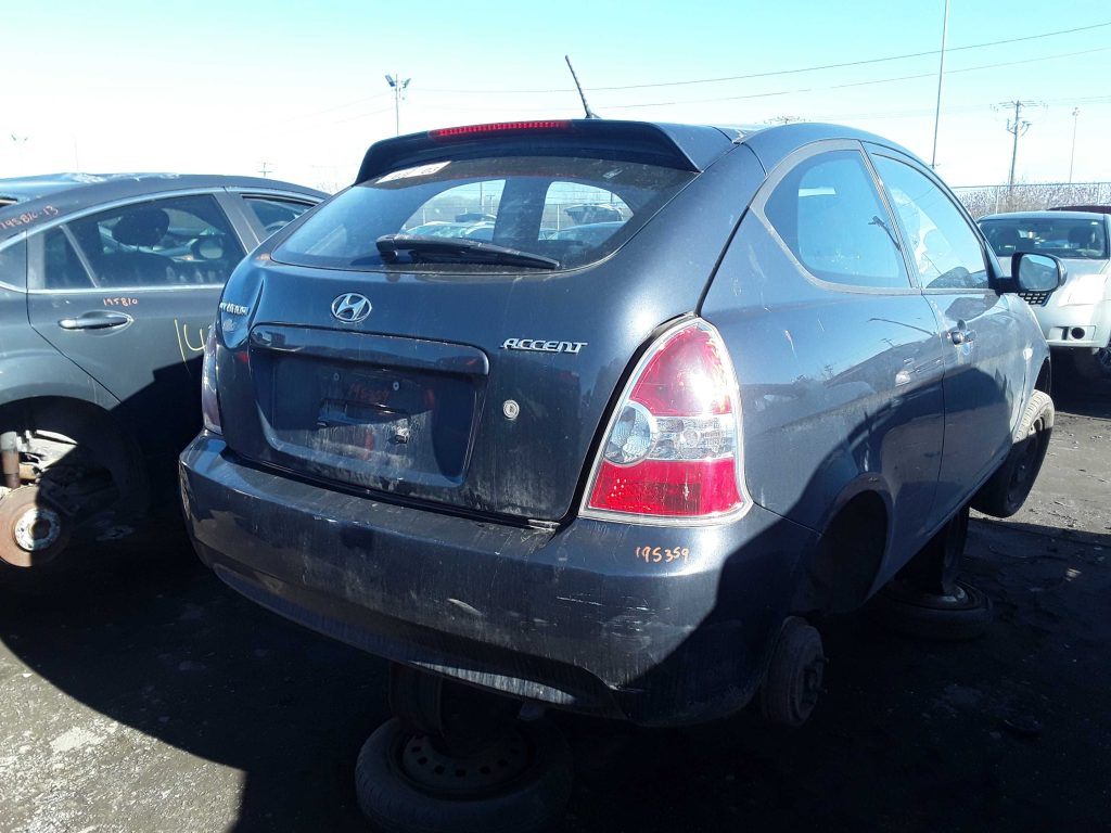 HYUNDAI ACCENT 2011
