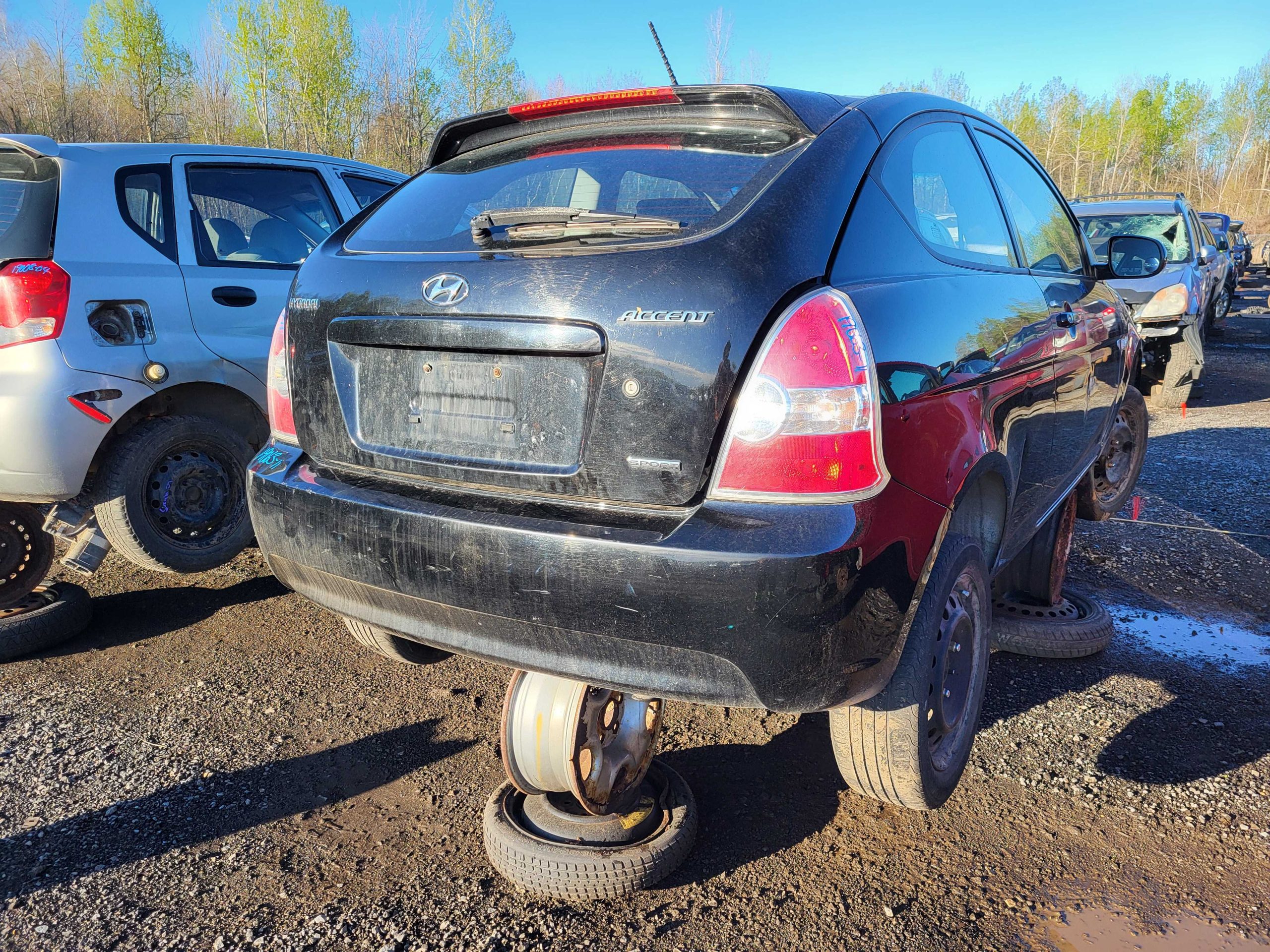 HYUNDAI ACCENT 2011
