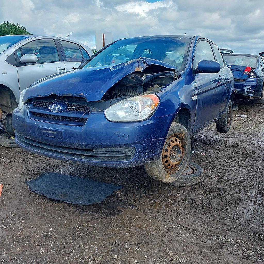 HYUNDAI ACCENT 2011