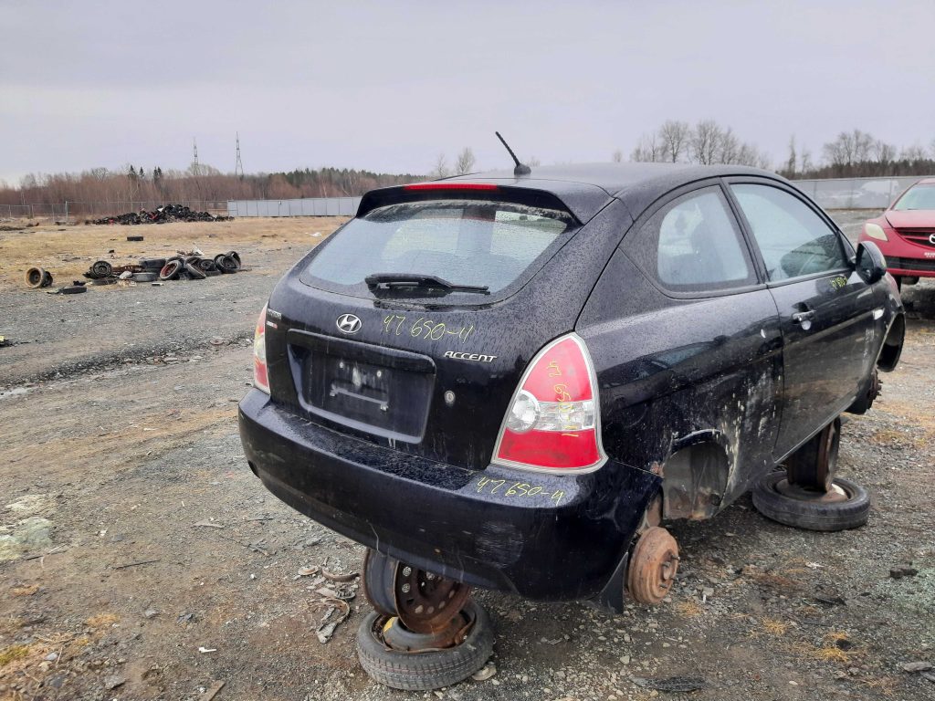 HYUNDAI ACCENT 2011