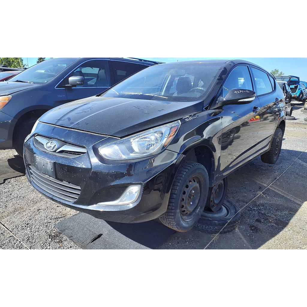 HYUNDAI ACCENT 2012