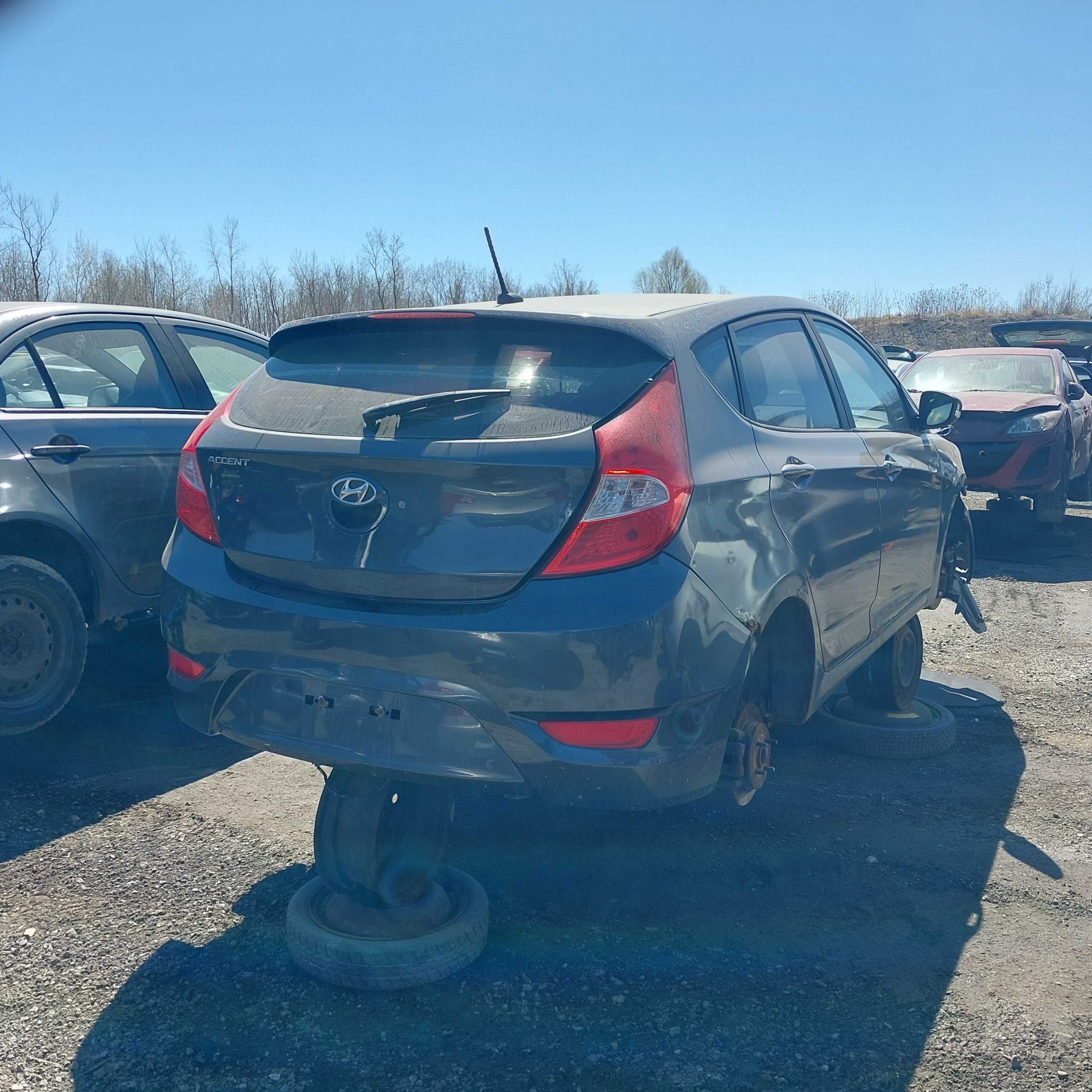 HYUNDAI ACCENT 2012