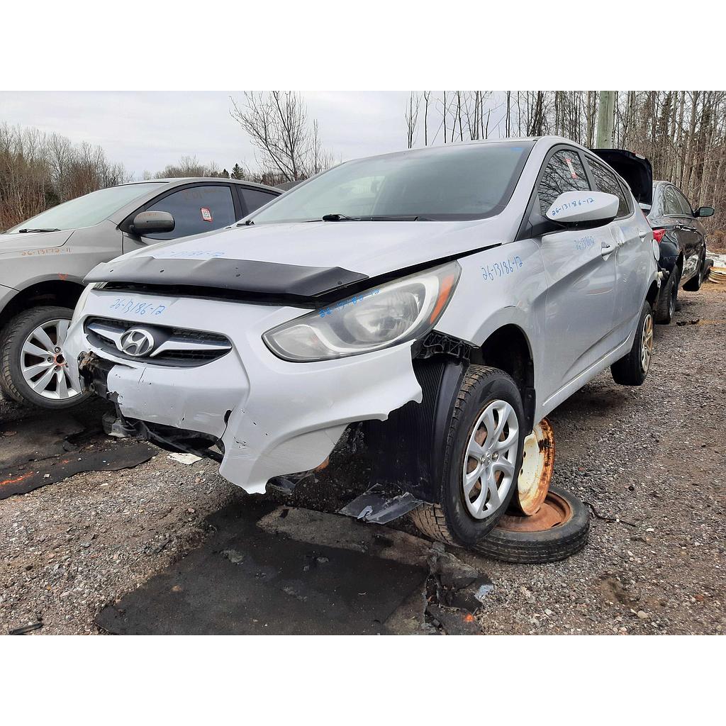 HYUNDAI ACCENT 2012